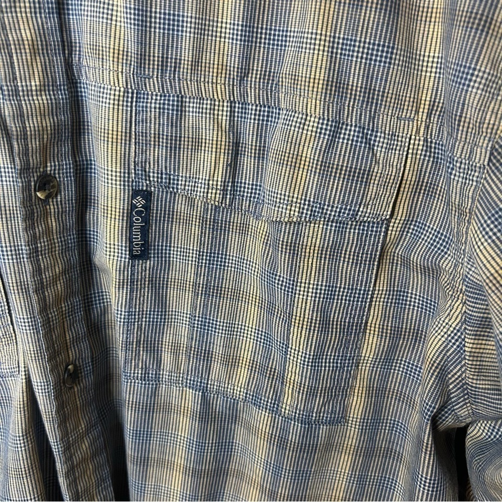 Columbia Men’s Tan and Navy Blue Plaid Button Down Collar Shirt, Size XL - Picture 3 of 9